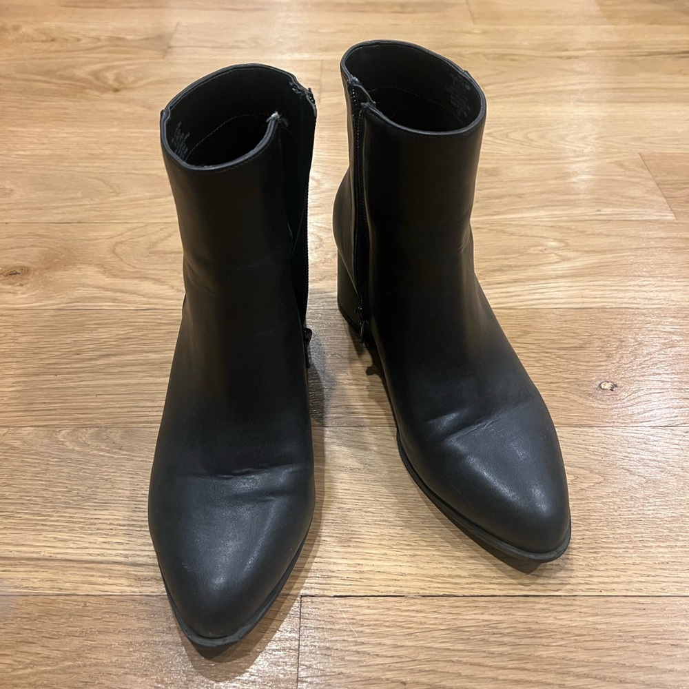 Kelly & Katie Jalyea Bootie